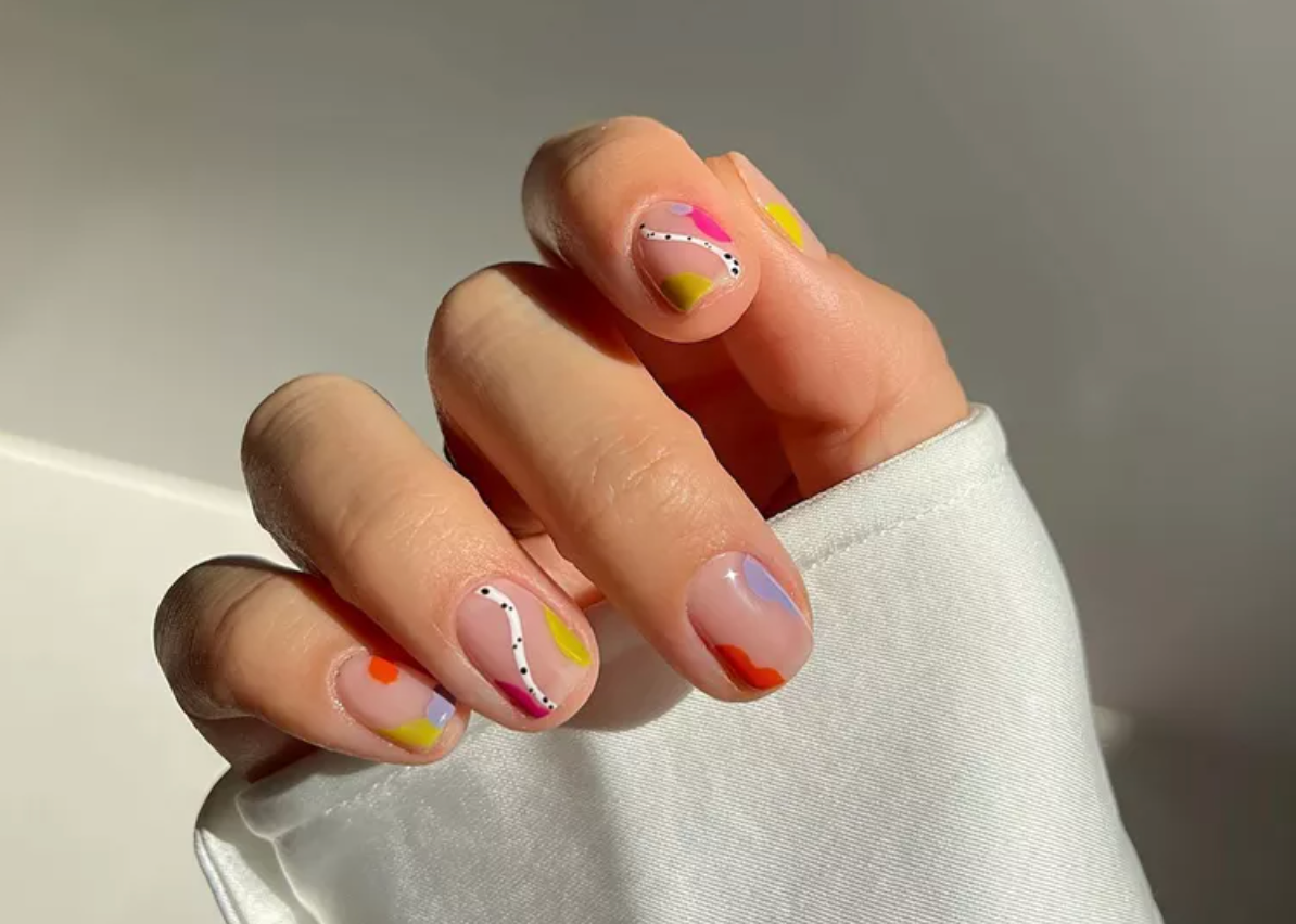 Almond Nail